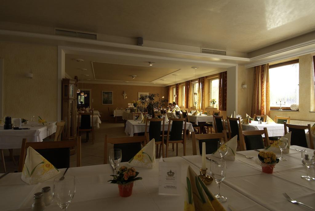 Hotel Regina Zirndorf Ngoại thất bức ảnh